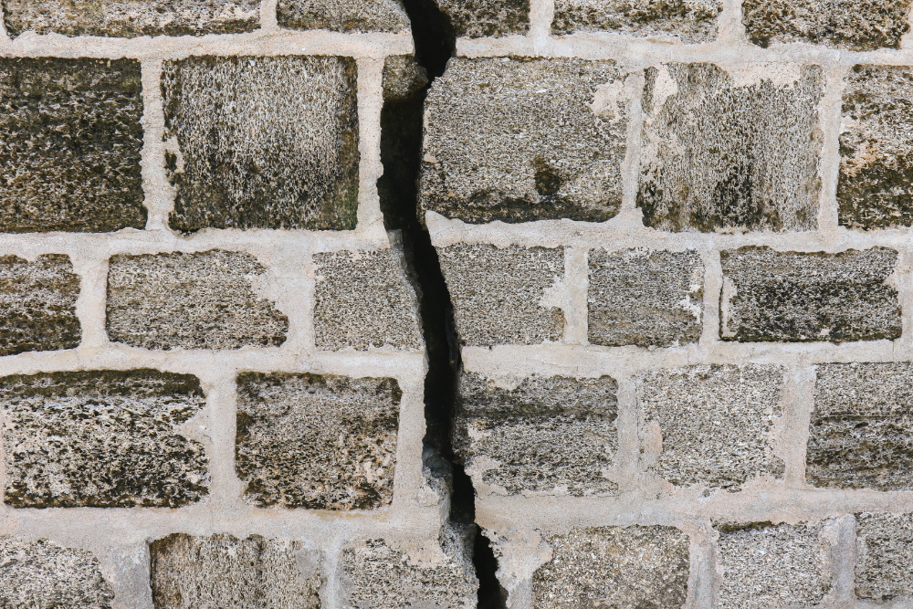 Cracks in Walls and Ceilings